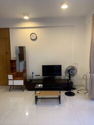 R66 Apartments (D8), Apartment #460673551